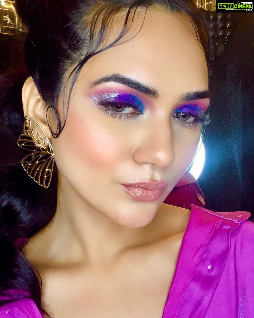 Akansha Chamola Instagram - π¦π¦π¦ .. . . . . . . . . . . . . . . . . . . . . . . . . . . . . #instapost #instadaily #instamood #instamakeup #makeuptransformation #glowup #makeuplooks #makeupideas #instahair #instalove #instalike #instahair #stylegram #lookbook #makeupideas #trending