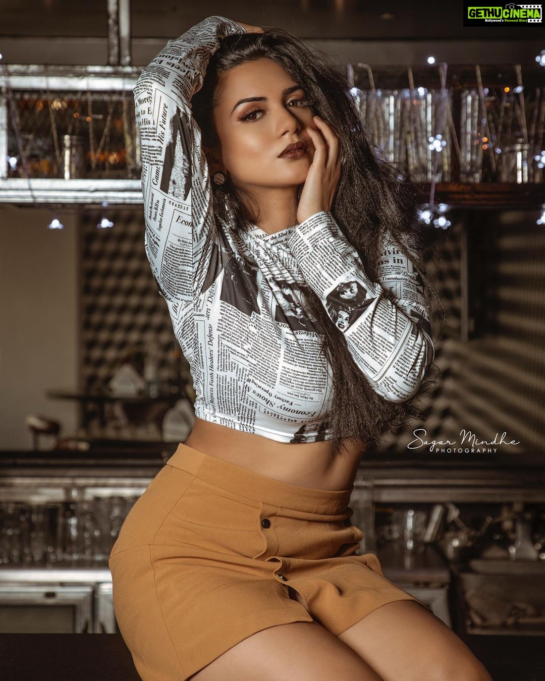 Akansha Chamola Instagram - π€π«π€ Location : @invisiblegastronomybar @anishbhadech πΈ @artographybysagar asst. πΈ @me_photowala_shyam HMUA @nikksmua @nikksmakeupartist styled by @styledby_niral . . . . . . . . . . . . . . . . . . . . . . . #photoshootideas #fashionpost #fashionphotography #styleinspo #pose #photoshoot #lookbook #stylediary #trending #prettygirls #preetyoutfits #cutegirls #sassygirl #boots #portraitphotography #selflove #stylegram #instahair #instalook #instamakeup #glamdoll #browneyes #browngirl #brownskingirls #brown