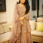 Akansha Chamola Instagram - ✨Diwali vibes✨ 👗@sonybridals 📸 @idreamzzs . . . . . . . . . . . . . . . . . . . .. . . . . . #diwalivibes✨ #desigram #desigirl #bridalcouture #lookbook #festiveseason #fashiondiaries #styleinspo #stylegram #postivevibes #instacute #instalook #traditionalwear #lehenga #curvyconfidence
