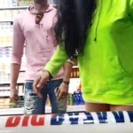 Akansha Chamola Instagram - Things ur Biwi @akankshagkhanna forces u do while grocery shopping...🤦😁.. Dancing in the ghetto..🕺 . #dancereels #anujkapadia #gauravkhanna #intheghetto #groceryshopping #reelkarofeelkaro #reelsindia