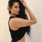 Akansha Chamola Instagram - No edit No filter kinda pic . . . . . . . . . . .. . . . . . . . ... .... . . . . . . .. . . . . #instaeyes #instalook #instamorning #photooftheday #photoshootideas #lookbook #fashiondiaries #instapotrait #instahair #messyhair #instawild #instacool #prettysavage #curvyconfidence #prettygirls #instafam #foryoupage #noedit #nofilter #rawindianhair #fashiongram #stylegram