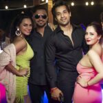 Akansha Chamola Instagram - A wedding worth remembering... @banerjeepuja ❤️ @kunalrverma . . . . . . . . . . . . . . . . . .. . . . . #destinationwedding #goa #weddingphotography #partygoals #squadgoals #friends #beach #indianwedding #crazynights
