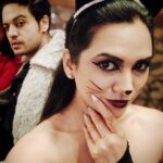Akansha Chamola Instagram - When #Catwoman 🐈 meets #dracula 🧛 . . . . . . . . . .. . . . . . . . . . . . . . .. . .. . . . . . . #halloween🎃 #halloweenparty #dressup #cosplay #couplefashion #couplegoals #relationshipgoals #couplestyle #coupleofinstagram #gauravkhanna #Mr&Mrs.khanna #fashiondiaries #instamakeup #instalook #instahair #stylegram