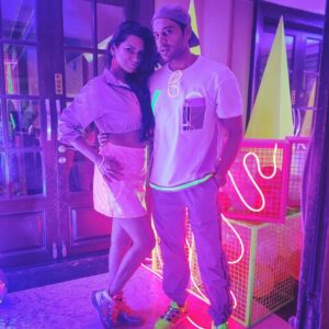 Akansha Chamola Instagram - ✨Baby we are lit ✨
..
.
.
.
.
.
.
.
.
.
.
.
.
.
.
.
.
.
.
.
.
.
..
.
.

#neonvibes #aboutlastnight
#glowparty #neonlights #neonparty #partygoals #instasmile #instastyle #stylegram #styleinspo #lookbook #coupleofinstagram #fashiondiaries #couplefashion #foryou