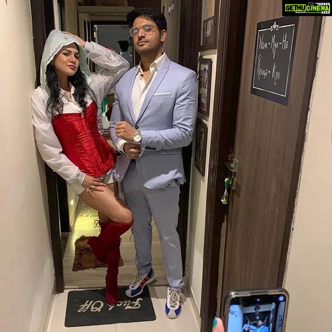 Akansha Chamola Instagram - Us ❤️ . . .. . . . .. #couplegram #instacute #aboutlastnight #happysouls #together #instacouples #nightout
