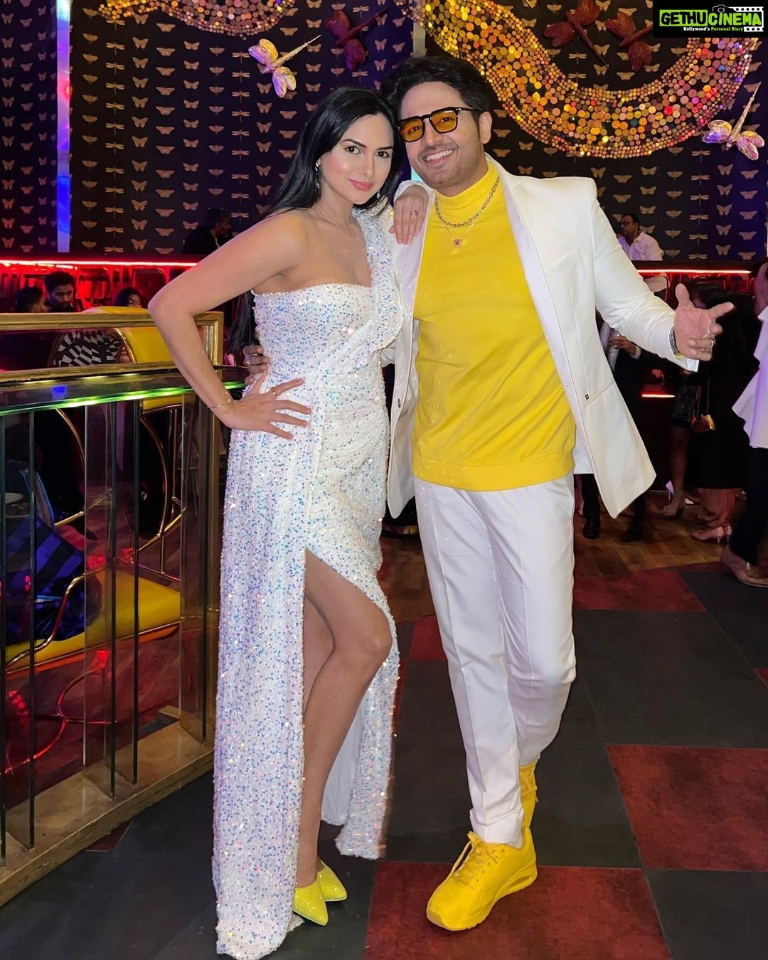 Akansha Chamola - 91.8K Likes - An equally maladjusted couple 🤍🤍
.
.
.
.
.
.
.
.
.
.
.
.
.
.
.
.
.
.
.
.
.
.
.
.
.
.
.
.
#twinning #couplegoals #couplestyle #marriedlife #cutecouples #crazycouple #happypeople #partywear #sequindress
#whitedress #couplefashion #outfitideas #outfitinspiration #instastyle #stylegram #fashiongran #lookbook #curvyfashion