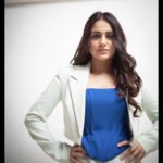 Aksha Pardasany Instagram – For the song launch of #ShubhNikah last night ❤️

Styled by the most talented @tasneemkhan19 

Make up – self
Hair – Shakeel 

📸 @kaushal_dp 

Big thank you to @karansagar1 . This wouldn’t have been possible without your help.