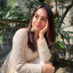 Aksha Pardasany Instagram – Dreamy Diwali ❤️🪔