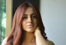 Aksha Pardasany Instagram - Can’t think of a caption for this one so you’ll can caption it for me 🤗