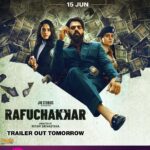 Aksha Pardasany Instagram - Enter the world of Prince...yahaan har chehre ki hai ek alag kahani! Hold tight, trailer out tomorrow! #RafuchakkarOnJioCinema streaming free, 15 June onwards. @manieshpaul @priyabapat @akshapardasany @officialjiostudios @jiocinema @tejkarran @miiteshjethvva @himanichauhan @shirin_sewani @officialsushantsingh @vikramkochhar @aakashdahiya002 @gseamsak @arjunsbaran @kartiknishandar @ritams18 #Rafuchakkar #JioCinema #JioStudios #RafuchakkarOnJioCinema #JyotiDeshpande #ManieshPaul #PriyaBapat #AkshaPardasany