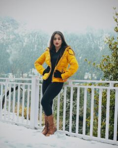 Aksha Pardasany Instagram - Here’s bringing Zoya Faraz to you’ll soon. Shubh Nikah trailer on 23rd February ❤️ @shubhnikah_themovie @iamrohitvikkram.in @arsh.sandhu.official @arshadsiddiqui_official @iarshe_siddiqui @boranagarima @brandexmusic
