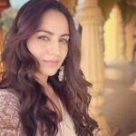Aksha Pardasany Instagram - Mann banwara hua re ❤️ Have you heard the song yet? If not, ek baar toh sunn lo 🤗❤️