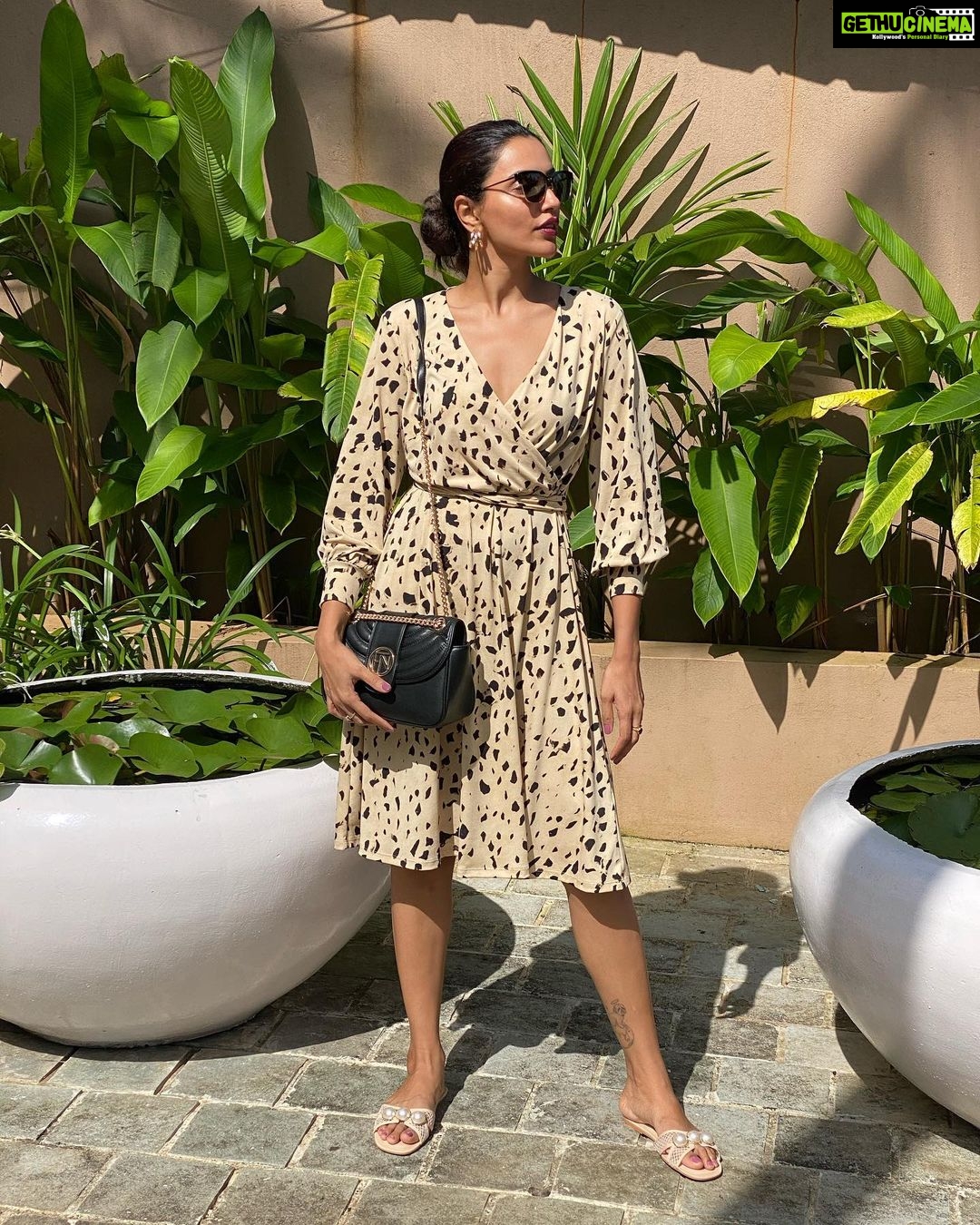 Akshara Gowda Instagram - My biggest flex is that nobody ever knows what’s really going on in my life . Where I am, who I’m with, or my next move , unless I make it known. Therefore anything anyone says is just an assumption. Privacy is my luxury . Privacy is my peace . ❤️🔥 #random #aksharagowda #stylishtamilachi #stylishtamizhachi #aksharagowdabikki #skincare #nofilter #travel #goa #weekend #sunset #sunsetlovers #makingmemories #nostalgia #sunday #goadiaries #snorkeling #travelgram #browngirl #vacation #holiday #peace #privacy Goa