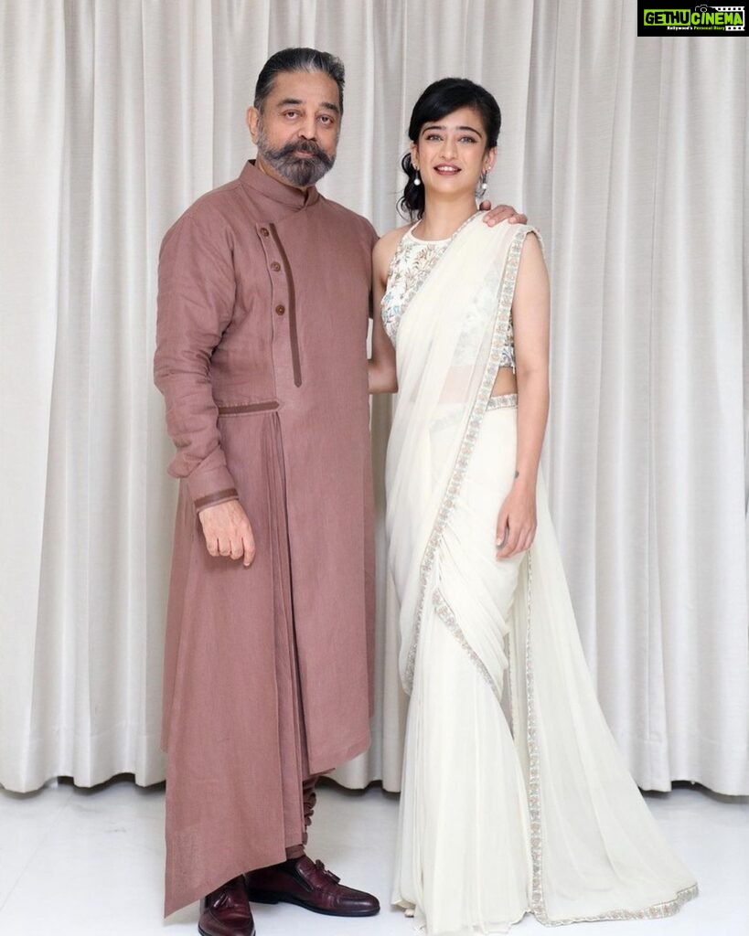Akshara Haasan Instagram - This deserved a individual post. When dad dearest helps you look nothing less than your best . For Ponniyin Selvan audio/trailer launch. Thank you team for having me be part of such a grand awaited event.