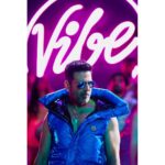 Akshay Kumar Instagram - Save your energy⚡ An iconic vibe awaits you. #KudiyeeNiTeri full song out tomorrow at 12.30 pm! #Selfiee in cinemas, on 24th Feb. @therealemraan @mrunalthakur @nushrrattbharuccha @dianapenty @karanjohar @apoorva1972 @therealprithvi @supriyamenonprithviraj @iamlistinstephen @raj_a_mehta @rishiwrites @dharmamovies @starstudios #CapeOfGoodFilms @prithvirajproductions @magicframes2011 @vbfilmwala @prophecproductions @zarakhan @tanishk_bagchi @khan_ahmedasas @i_am_princegupta @ericpillai @anshul300 @azeemdayani @playdmfofficial