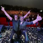 Akshay Kumar Instagram - When the crowd is as lit as this, ek #Selfiee toh banti hi hai 🤳🏼 Thank you for all the love Nagpur ♥️ दिल खुश हो गया @therealemraan