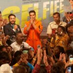 Akshay Kumar Instagram - Everything I have achieved and where I am in life is due to the unconditional love of my fans. This is my special tribute to them, acknowledging how they have stood by me throughout my career. With the help of my fans, we have broken the Guinness World Record for Most Selfies in 3 minutes :) Thank you everyone. This was very special and I'll remember this forever. Ab selfies hi selfies hongi. See you all in cinemas on Friday. @trzyinnovationz