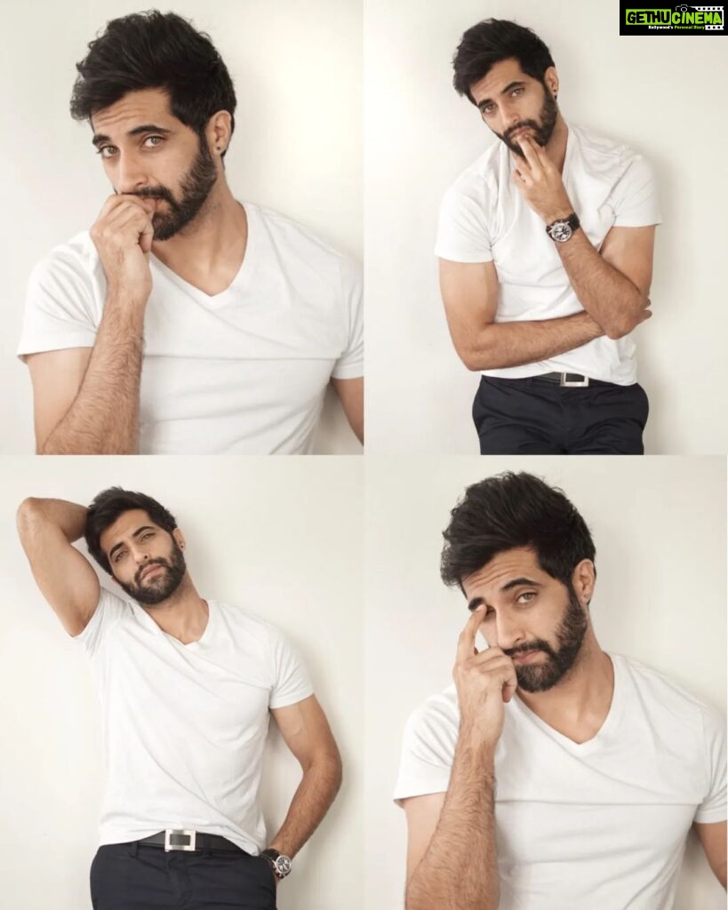 Akshay Oberoi Instagram - Couldn't choose one 🤷🏻‍♂