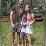 Akshay Oberoi Instagram – Happy Holi, from us to you ❤️💛💙

#HappyHoli #Holi2023 #Holi