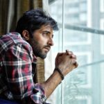 Akshay Oberoi Instagram – When everyone else is having a nice weekend but I’m stuck inside with a sore jaw 🥹
#WisdomToothRemoved #Weekend