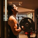 Akshay Oberoi Instagram - Stepping into the spotlight, one rep at a time 💪🏻 #FitnessFriday #Friday #Workout #Fitness #Gymming #Motivation #WorkoutMotivation