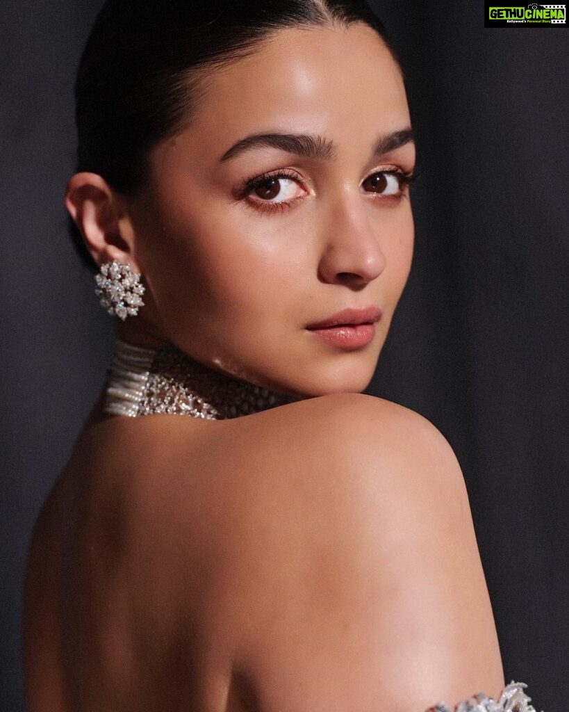 Alia Bhatt Instagram - 🪩