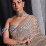 Alia Bhatt Instagram - 🪩