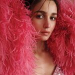 Alia Bhatt Instagram - 🤎 @elleindia ELLE India Editor: @aineenizamiahmedi Fashion Editor: @zohacastelino Photographer: @vaishnavpraveen (thehouseofpixels) Stylist: @lakshmilehr Art Direction and Cover Design: @juno_onajunket Words: @ruman02 Editorial Assistant: @halah_dawre Hair: @mikedesir Make up: @puneetbsaini Brand Coordinator: @aangss