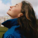 Alia Bhatt Instagram - “I’m always wondering what people are thinking. Do they actually think I’m managing well or are they only saying it to placate me? Even if there isn’t judgement, you feel very critical of yourself,” says Alia Bhatt (@aliaabhatt). At the link in bio, #VogueIndia’s cover star talks about juggling work and motherhood, and how she deals with being pulled in all directions. Photographer: Vivek Vadoliya (@vivekvad) Styled by Head of Editorial Content: Megha Kapoor (@meghakapoor) Words by: Sadaf Shaikh (@sadaf_shaikh) Global Design Director for Vogue: Aurelie Pellissier Roman (@orelnyc) Art Director: Aishwaryashree (@aishwaryashree) Designer: Shagun Jangid (@shagun_jangid) Bookings Editor: Savio Gerhart (@gerhartsavio) Hair Stylist: Neil Moodie (@neilmoodie) Makeup Artist: Lauren Reynolds (@laurenfreynolds) Manicurist: Edyta Betka (@edytabetka_nailpro) Set Designer: Amy Friend (@amy_friend) Styling Assistant: Rupangi Grover (@rupangigrover), Jack O’Neill (@jxneill) and Darya Tretyakova Hair Stylist’s Assistant: Daniel Moura (@danmoura_hair) Makeup Artist’s Assistant: Hanna Friedrich (@hannaffriedrich) Set Designer’s Assistant: Alice Medlock (@alicemedl0ck) Production: Art Production (@artproduction__) Entertainment Director: Megha Mehta (@magzmehta) Hospitality Partner: 11 Cadogan Gardens (@11cadogangardens) Artist’s PR Agency: Hype PR (@hypenq_pr) PR Coordinator in London: Media House (@mediahouseldn) Wardrobe: Jacket, @richardquinn. Trousers, @karuresearch. Shoes, @ugg.