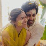 Alia Bhatt Instagram - happy day 🐥🐥