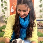 Alice Kaushik Instagram - Puppy love 🐶💗 #NoFilterOnlyLove