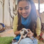Alice Kaushik Instagram - Puppy love 🐶💗 #NoFilterOnlyLove
