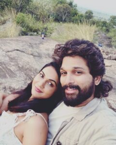Allu Arjun Instagram - Happy Anniversary Cutieee 🖤🖤🖤