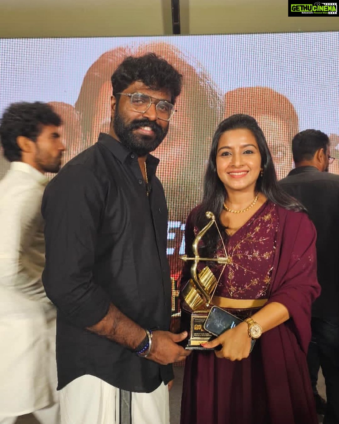 Alphy Panjikaran Instagram - Happiness❤️❤️ @malikappurammovie @pastelsandmore__ 👗 @_arya_jithins_makeover 💄 @vinovijay_fotografiaofficial 📸 #happiness #thanku #god #picoftheday #malikappurammovie #malikappuram #movie #success #celebration #function #happy #explore #life #instagram #instagood #instalike #cinema #passion #reels #explorepage #love #kochidiaries
