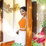 Alphy Panjikaran Instagram - @ann_digital_media_concepts_ 📸 @bijeesh_kottakkal 💄 @chakitha_designs 👗 #picoftheday #instagram #photoshoot #weekday #special #instagood #life #goodvibes #only
