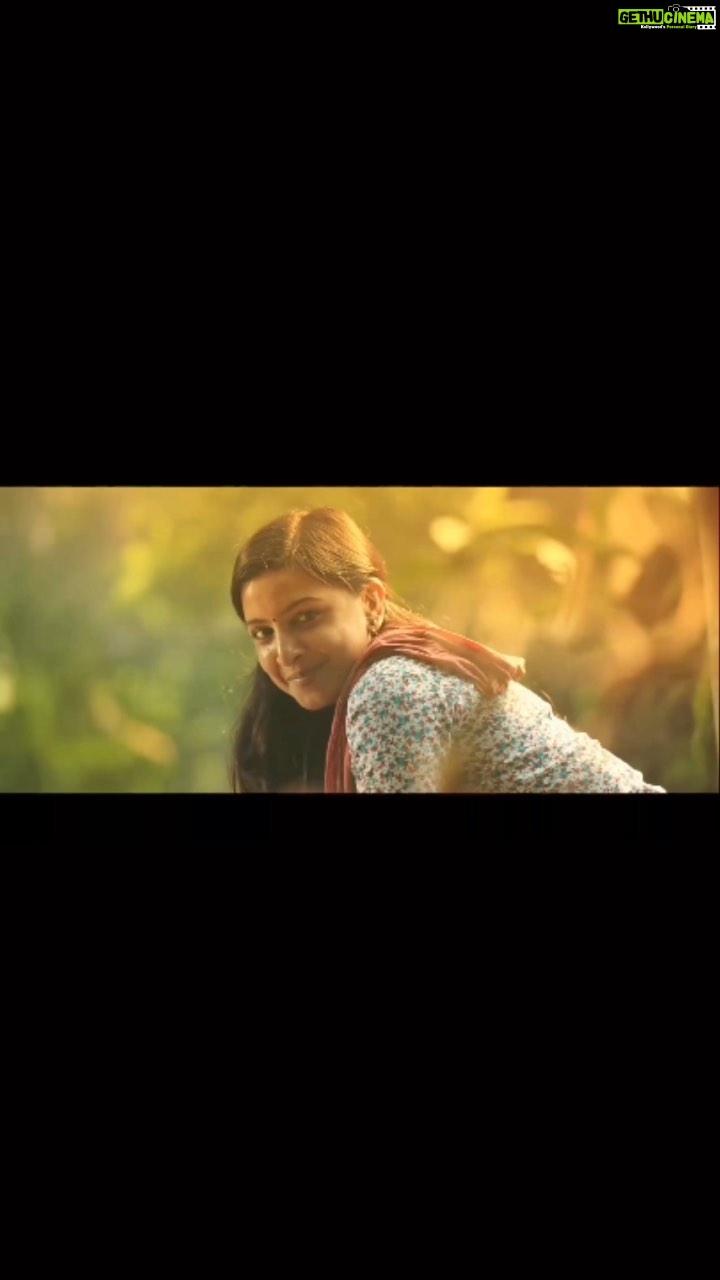 Alphy Panjikaran Instagram - My all time fav❤️ @shikkarishambu_ #shikkarishambu #memories #movie #favorite #scene #song #instagram #reels #trendingreels #trendingsongs
