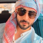 Aly Goni Instagram - Five fridays in this Ramadan mashallah we r lucky ❤️ And today is the last day of Ramadan 🥺 I m gonna miss it so much from tomorrow. Allah hum sab ko imaan ki taqat de Ameen.. Jumma tul wida Mubarak to you all And Eid Mubarak to all the people celebrating Eid today ❤️