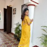 Alya Manasa Instagram - Just bcoz you are awake doesn’t means u shld stop dreaming …….. . . . . Gud mrng amigos 😇 . . . . #nofilter #style #music #beauty #ootd #outfits #trending