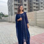 Alya Manasa Instagram - Feeling confident and blue-tiful! 💙✨ Elegant dress @hamsini_boutique . . #nofilter #stlye #music #beauty #ootd #outfits #trending