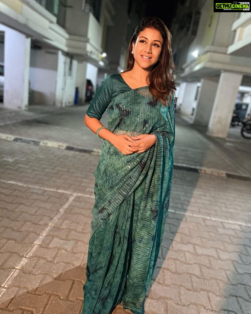 Alya Manasa Instagram - Let ur time shine ✨ like this saree ✨ shine @kanmani_fashion_world thank u for a beautiful saree