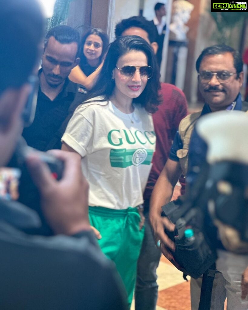 Ameesha Patel Instagram - DELHi 💖💖💚💚✅