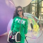 Ameesha Patel Instagram – Have a Smiley happy weekend everyone 💚💚💚💚