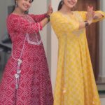 Ameya Mathew Instagram - “Let it be the last time… If you dare to ‘Dance’ once more, I will pull out your bloody tongue!”😬💃🫢 @adv.anagha 💃👭 . Videography @bibin_framemake Edited by @parthasaradhiii #nagadasangdhol #reelitfeelit #dance #happiness Trivandrum, India