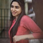 Ameya Mathew Instagram - 1956 നവംബർ ഒന്നിന് കേരളം പിറവി എടുത്തുവെങ്കിലും ഇനിയും തിരിച്ചറിവ് പിറക്കാത്ത ഒരുപാട് ആളുകൾ നമുക്ക് ചുറ്റും ഉണ്ടെന്നുള്ളത് ദുഃഖകരമാണ്. പുതിയ നല്ല നാളുകൾ പ്രത്യാശിച്ചുകൊണ്ട്… ഏവർക്കും കേരള പിറവി ആശംസകൾ.🙏😌❤️ . . 📸 @sat_narain @arunprajeethm 🙌🏻 Chennai, India