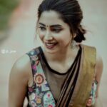Ameya Mathew Instagram - മാട്രിമോണിയൽ പിക്സ് ബി ലൈക്ക് !😌👰🏻‍♀️💫 . . Photography : @jk_jinu Outfit : @jishnuandvishnu MUA: @richuvivek Assisted by : @asprins.of.insta @anandhu__subhash . . #beingtraditional