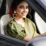 Ameya Mathew Instagram - ആദ്യം S-Presso വന്നു… പിന്നെ Polo GT വന്നു… ഇപ്പോൾ ദാ ഇവനും… പുതിയ ചങ്ങായി ‘KIA SONET’. 🤩 ആരായിരിക്കും അടുത്തത് ?? കുറ്റപ്പെടുത്തുന്നവരും വിമർശിക്കുന്നവരും ആ പണി ചെയ്യട്ടെ... നമ്മൾ മുന്നേറി പൊയ്ക്കോണ്ടേയിരിക്കുക. പോകാനേറെ ദൂരമുണ്ടിനിയും…🚗💨💥🥳 For the ardent vehicle lover in me, and to more journeys forward. By the grace and blessings from Almighty, I've switched to my third ride- Kia Sonet.🖤 @kiamotorindia . . #newride #kia #milestogo #travelcompanion Outfit @jishnuandvishnu 💄 @touchedbyreshma 📸 @aswin.ajayakumar_ NCS KIA Trivandrum