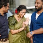 Ameya Mathew Instagram - ആദ്യം S-Presso വന്നു… പിന്നെ Polo GT വന്നു… ഇപ്പോൾ ദാ ഇവനും… പുതിയ ചങ്ങായി ‘KIA SONET’. 🤩 ആരായിരിക്കും അടുത്തത് ?? കുറ്റപ്പെടുത്തുന്നവരും വിമർശിക്കുന്നവരും ആ പണി ചെയ്യട്ടെ... നമ്മൾ മുന്നേറി പൊയ്ക്കോണ്ടേയിരിക്കുക. പോകാനേറെ ദൂരമുണ്ടിനിയും…🚗💨💥🥳 For the ardent vehicle lover in me, and to more journeys forward. By the grace and blessings from Almighty, I've switched to my third ride- Kia Sonet.🖤 @kiamotorindia . . #newride #kia #milestogo #travelcompanion Outfit @jishnuandvishnu 💄 @touchedbyreshma 📸 @aswin.ajayakumar_ NCS KIA Trivandrum