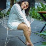 Ameya Mathew Instagram - When Life hits you hard Like കുങ്കി ആനാസ്..., Be strong like ‘അരികൊമ്പൻ’ ! 🐘😎 . 📸 @robin_fotografia 💄 @akhilasmakeover_ 📍 @40.feet . #bestrong