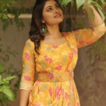 Ammu Abhirami Instagram - Manjal🌻💛🧿 Dream team: 📸 @sat_narain @the.portrait.culture ✨ Muah @kabooki_mua and team✨ Outfit @akira_the_couture__ ✨