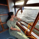 Ammu Abhirami Instagram – How I wish I can go back to that same moment right now🤍
Boat rides in kerala backwaters🤍
#peacewithin